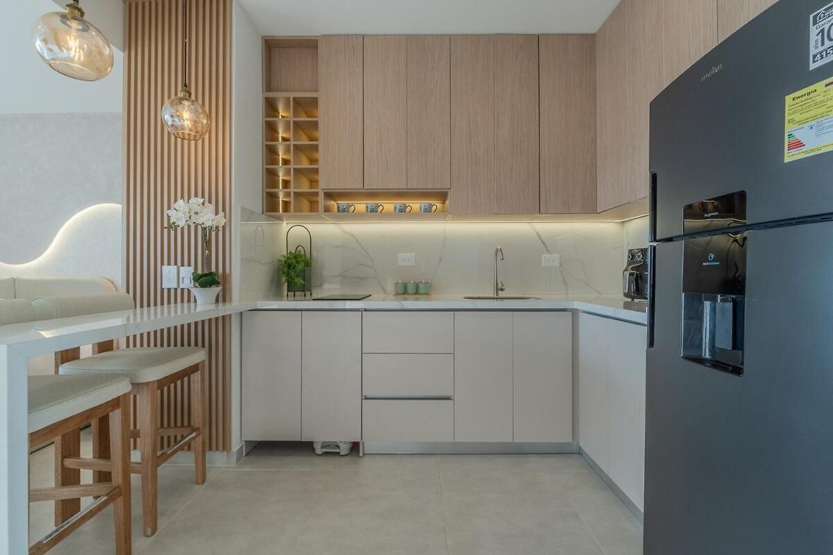 Elegant Sea View Loft Warm Design Airport 5 Min *