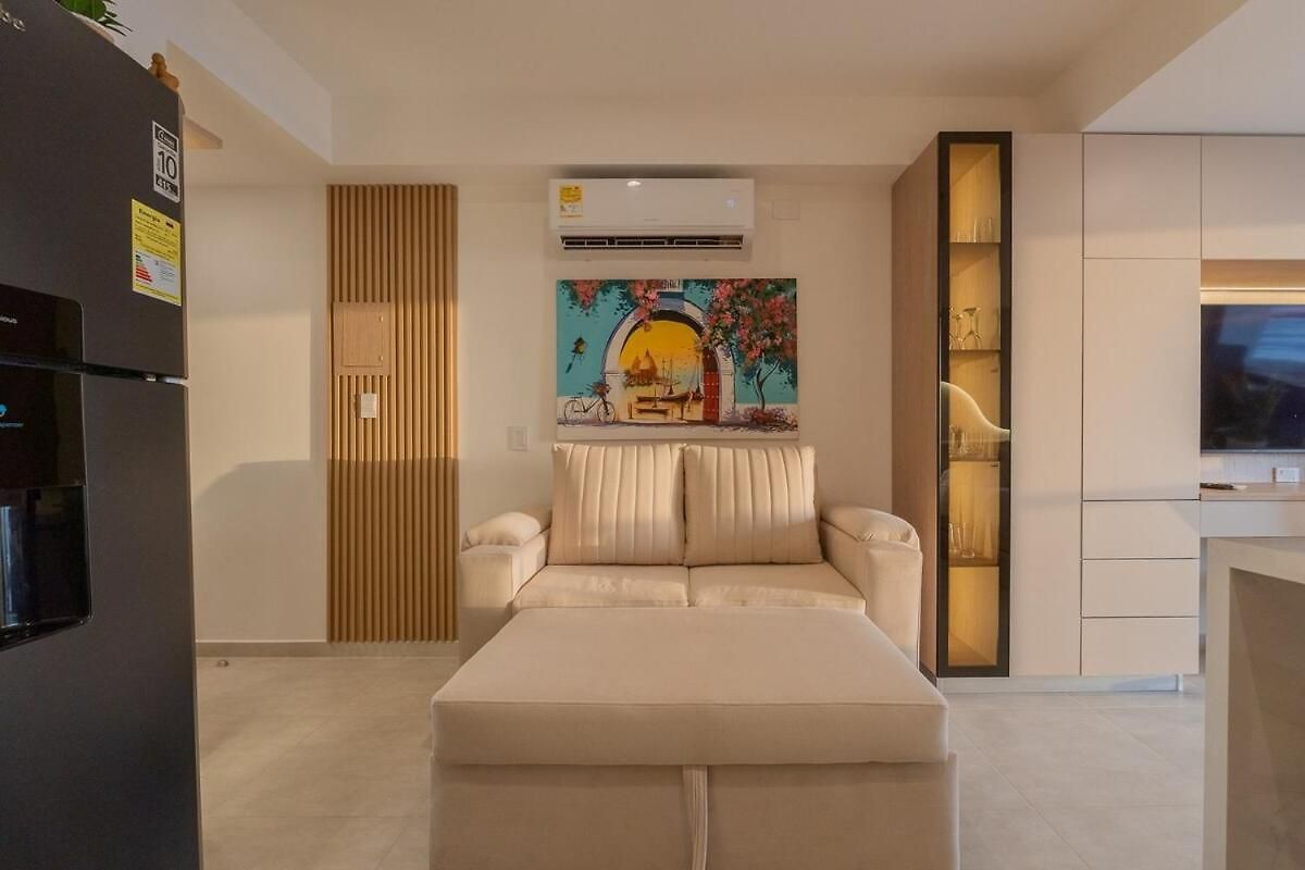 Apartamento Elegant Sea View Loft Warm Design Airport 5 Min