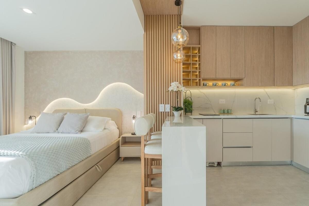 Elegant Sea View Loft Warm Design Airport 5 Min Apartamento