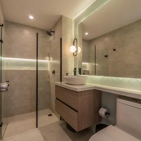 Elegant Sea View Loft Warm Design Airport 5 Min Apartamento